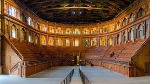 08_Parma-teatro-farnese-in-national-gallery.jpg