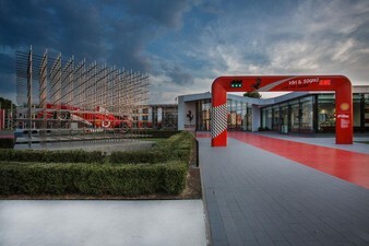 04-Museo Ferrari.jpg