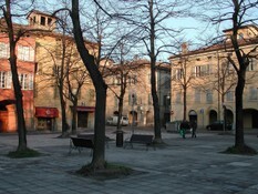 05_Reggio_emilia_piazza_fontanesi_campo_marzio.jpg